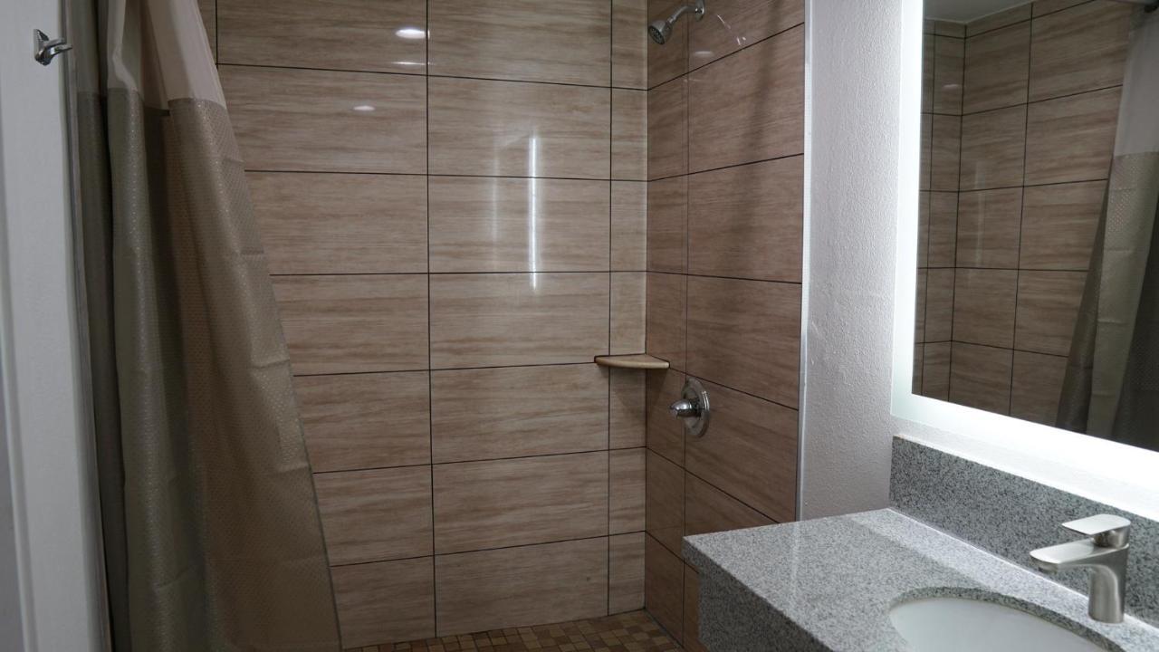 Sea Breeze Inn - Lax Airport, Los Angeles イングルウッド エクステリア 写真